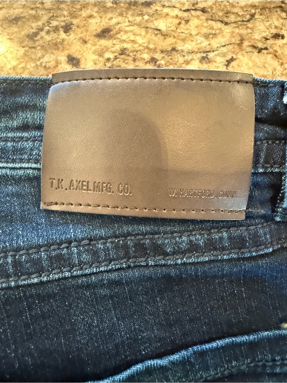 Slim Fit Men's Navy Blue Jeans - Classic Everyday Denim - Picture 3 of 11